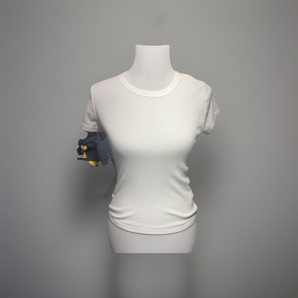BDG women’s fitted white cap sleeve T-shirt
